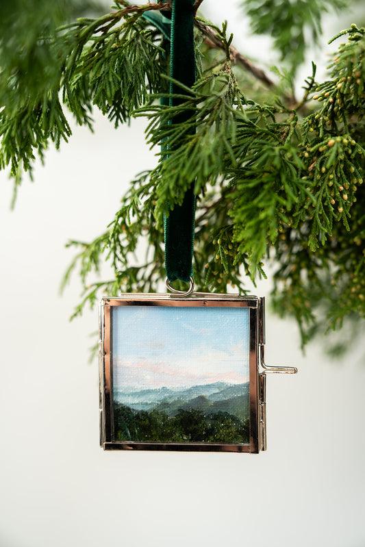 Heirloom Landscape Ornament 12